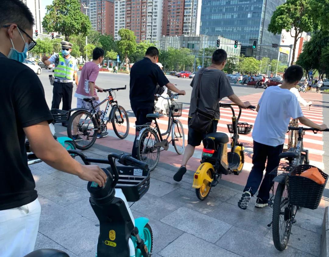 1629339841606791.jpg 2.jpg