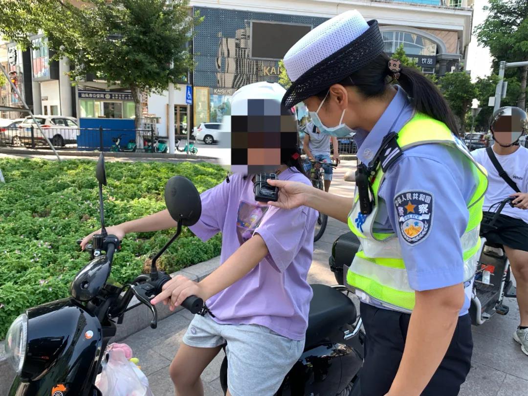 1629339874591687.jpg 4.jpg