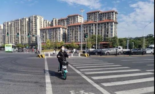 1636079340104562.jpg 1.jpg