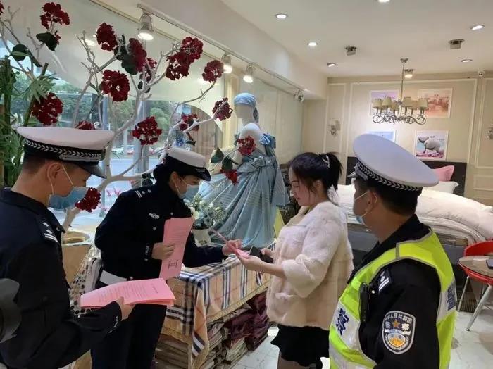 1640073163101094.jpg 2.jpg