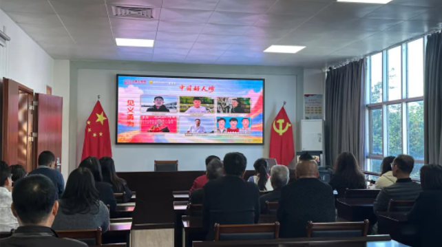 1770020363477925.png 22222222222222.png